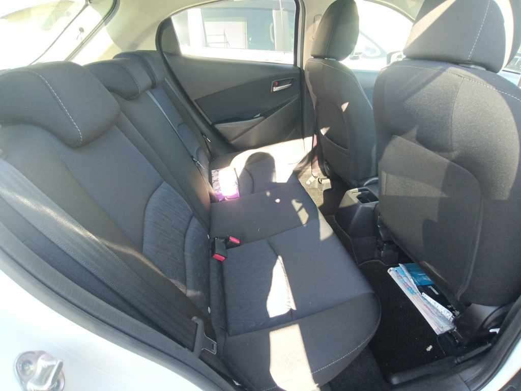 2015 Mazda DEMIO