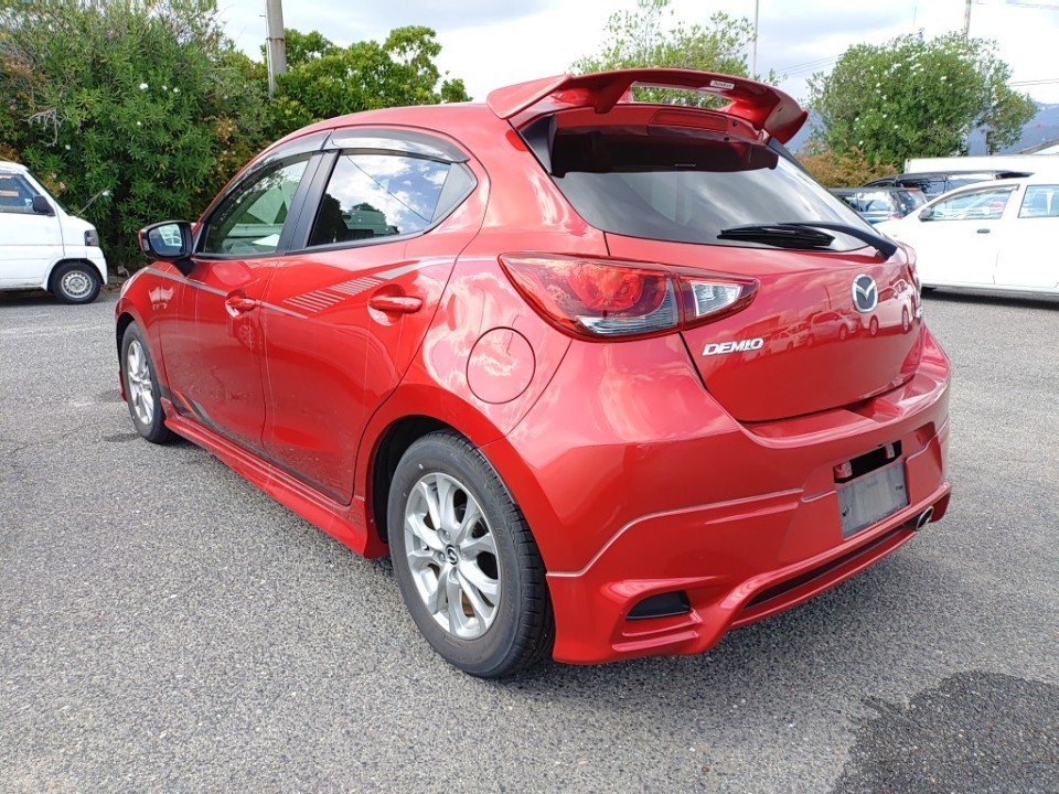 2014 Mazda DEMIO