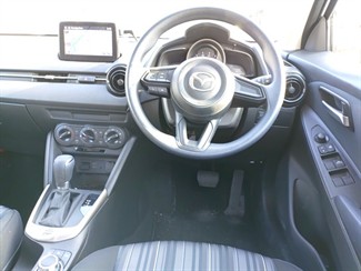 2020 Mazda 2 - Thumbnail