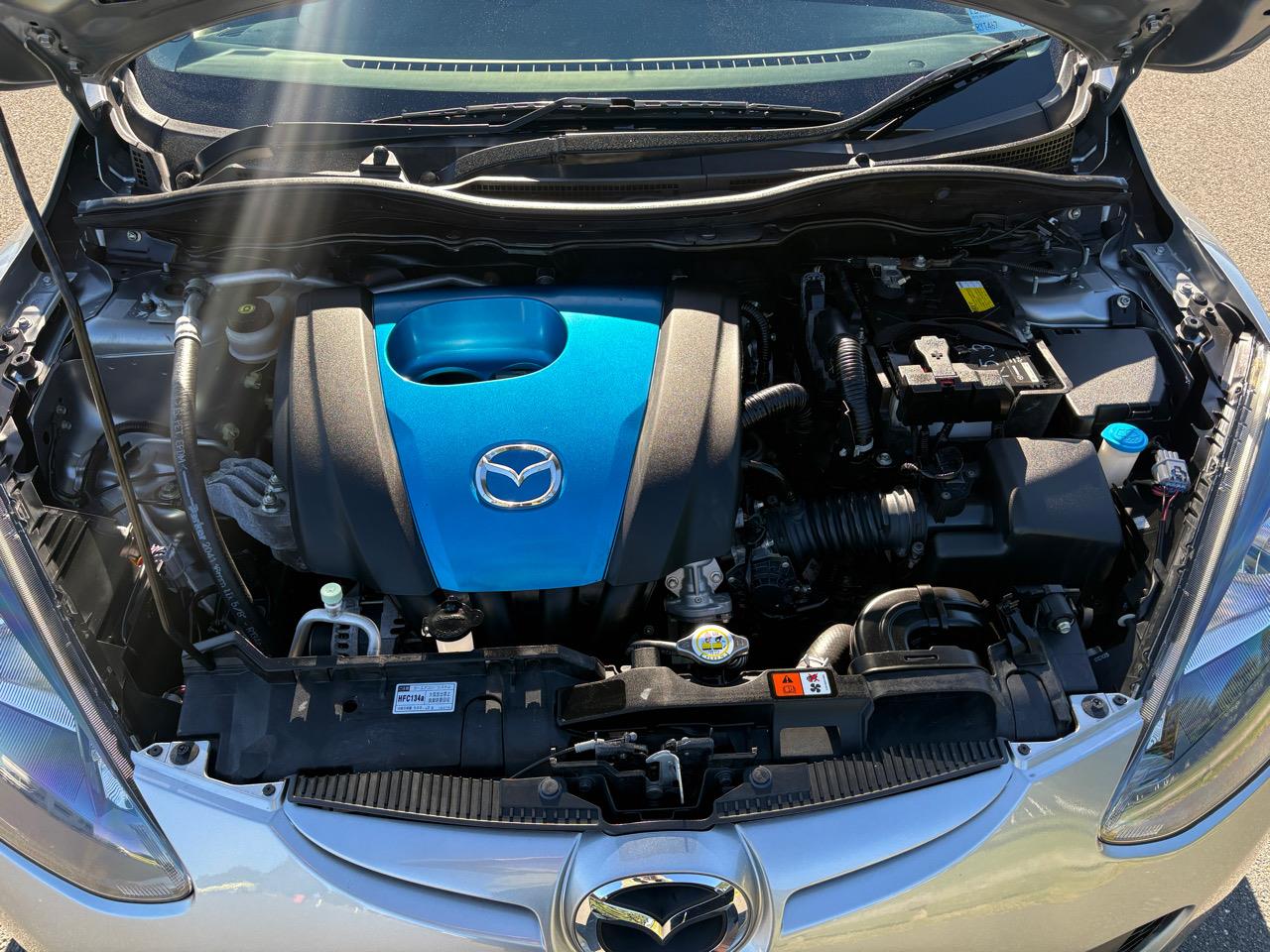 2012 Mazda DEMIO