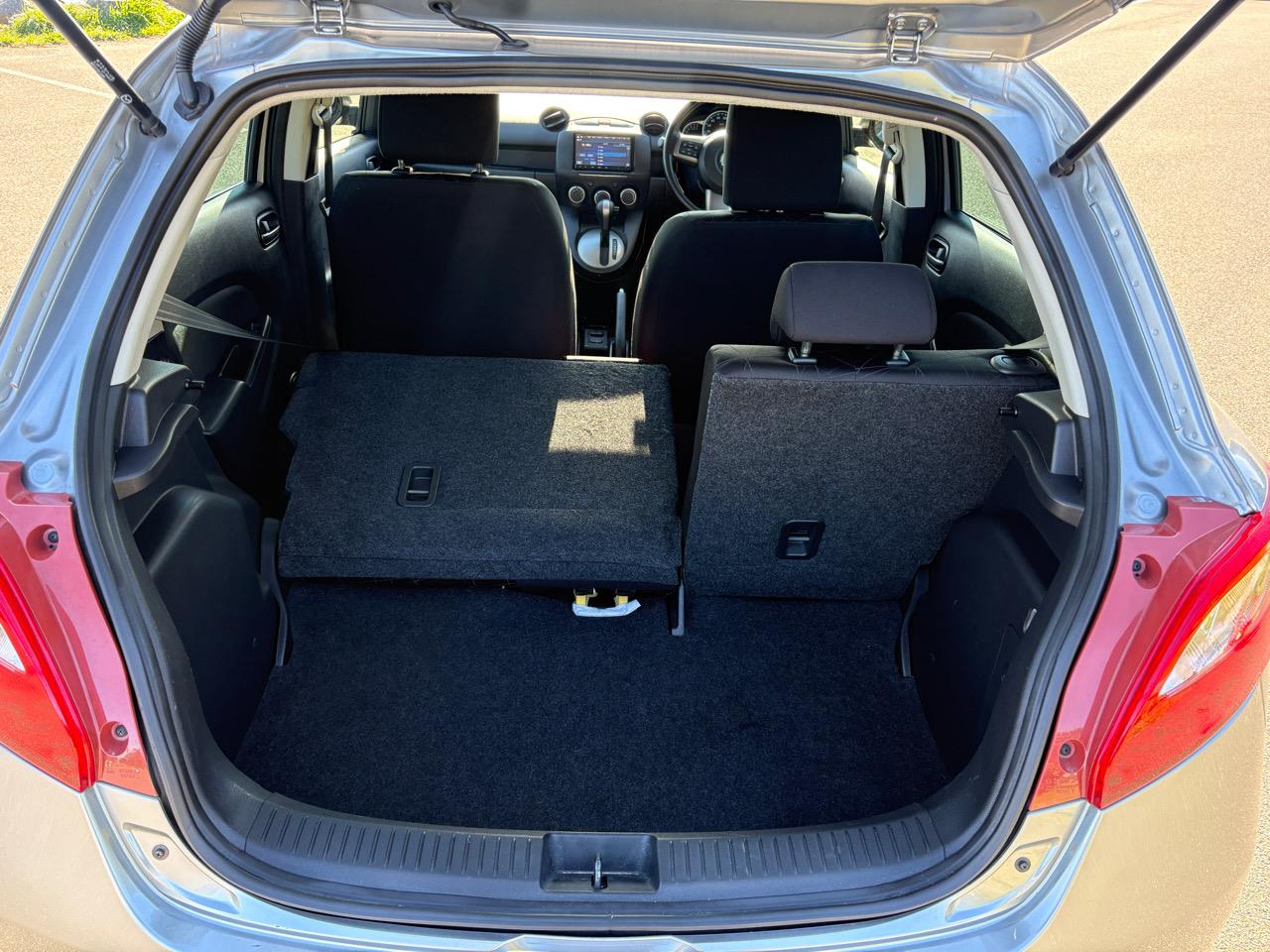 2012 Mazda DEMIO