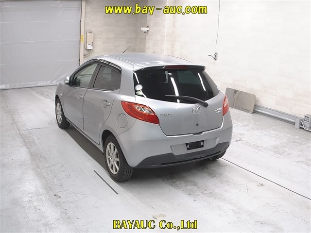 2012 Mazda DEMIO