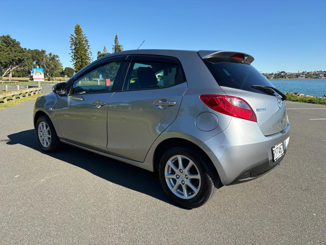 2012 Mazda DEMIO