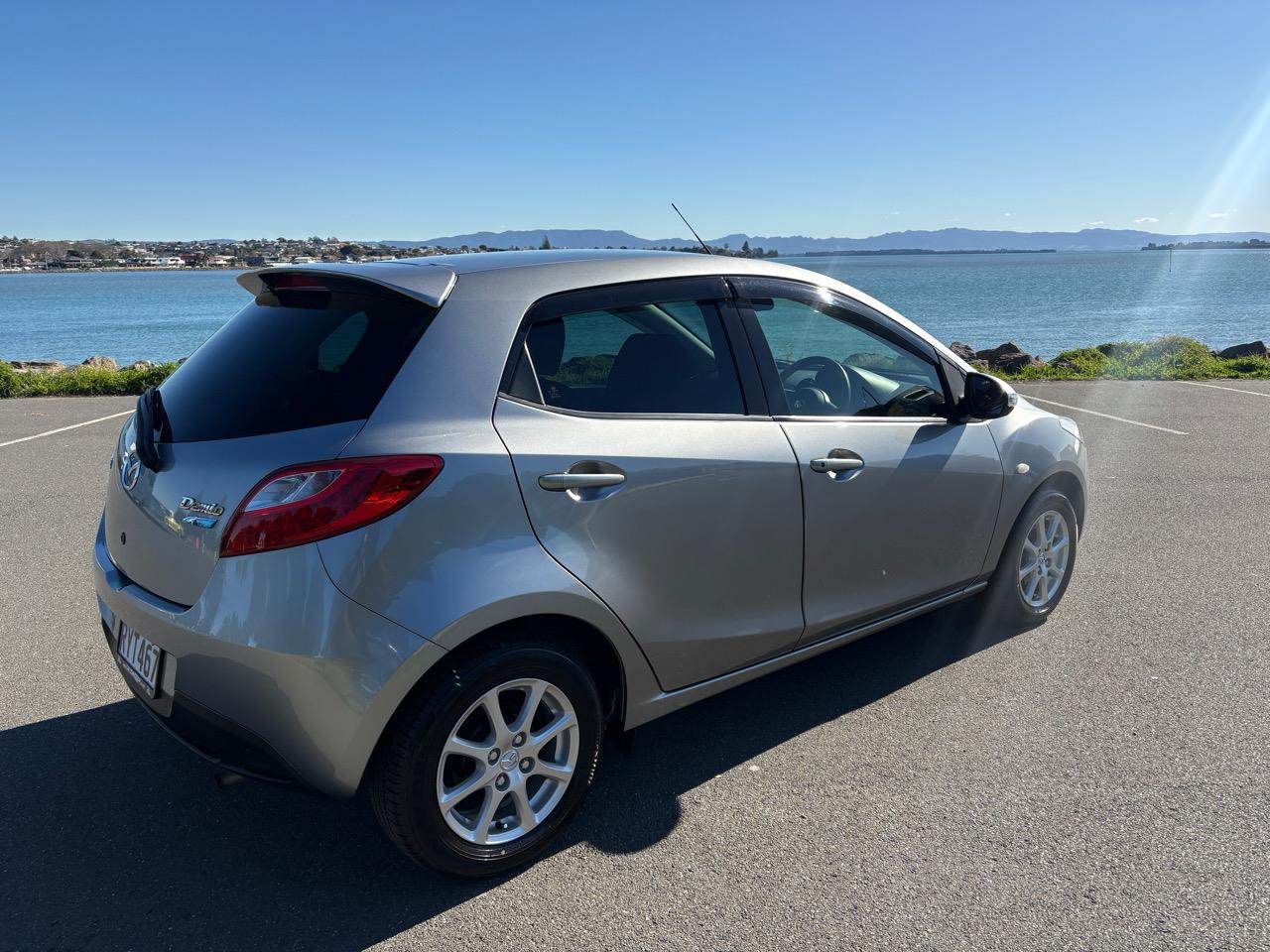 2012 Mazda DEMIO