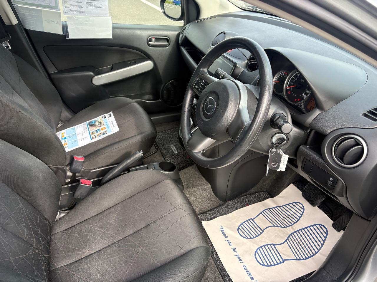 2012 Mazda DEMIO