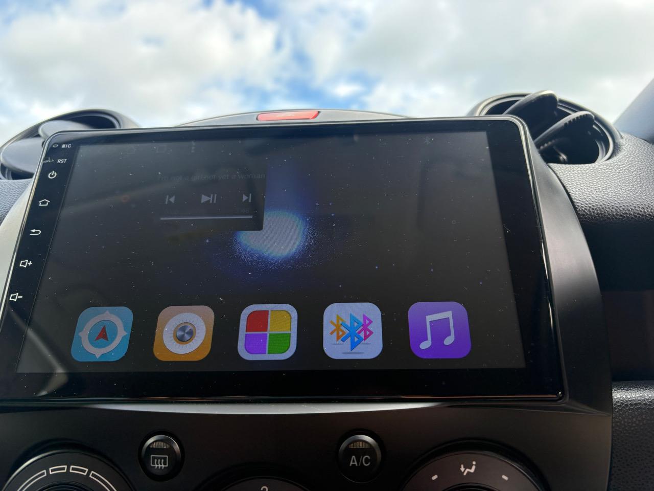 2012 Mazda DEMIO