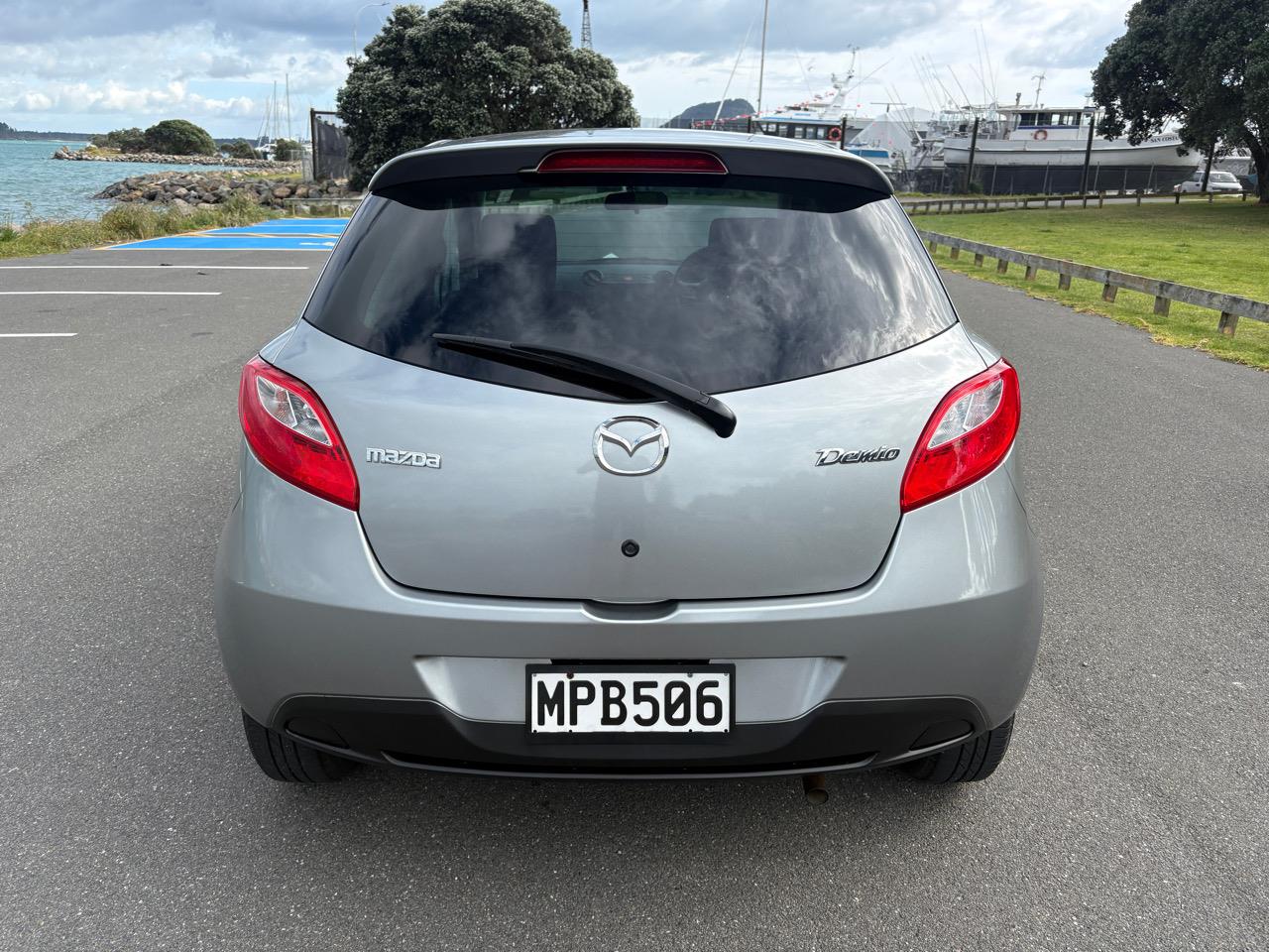 2012 Mazda DEMIO