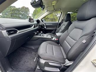 2017 Mazda CX-5 - Thumbnail