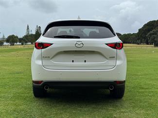 2017 Mazda CX-5 - Thumbnail