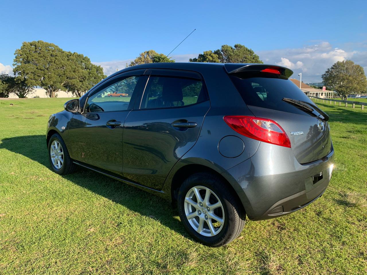 2012 Mazda DEMIO