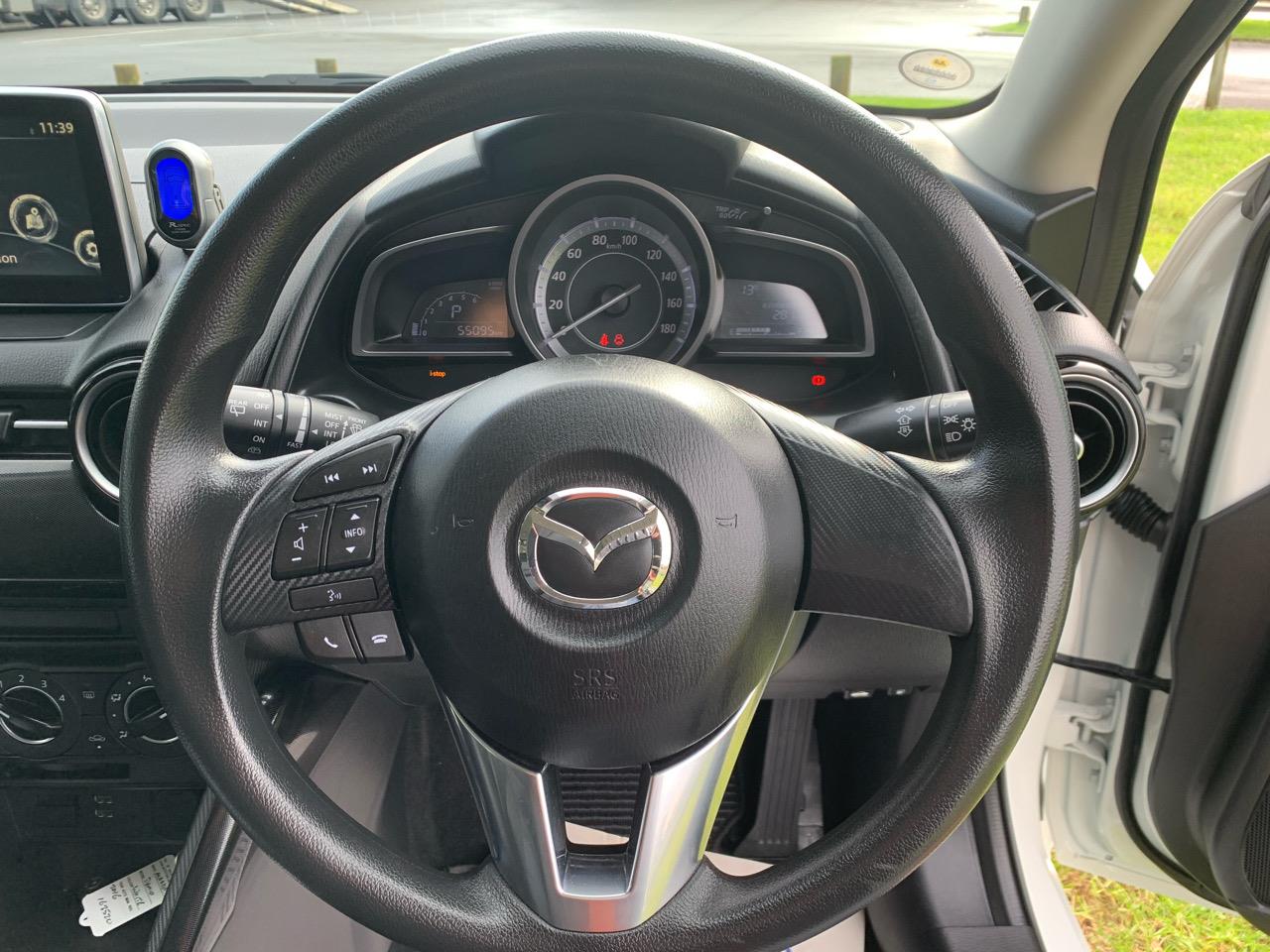 2016 Mazda DEMIO