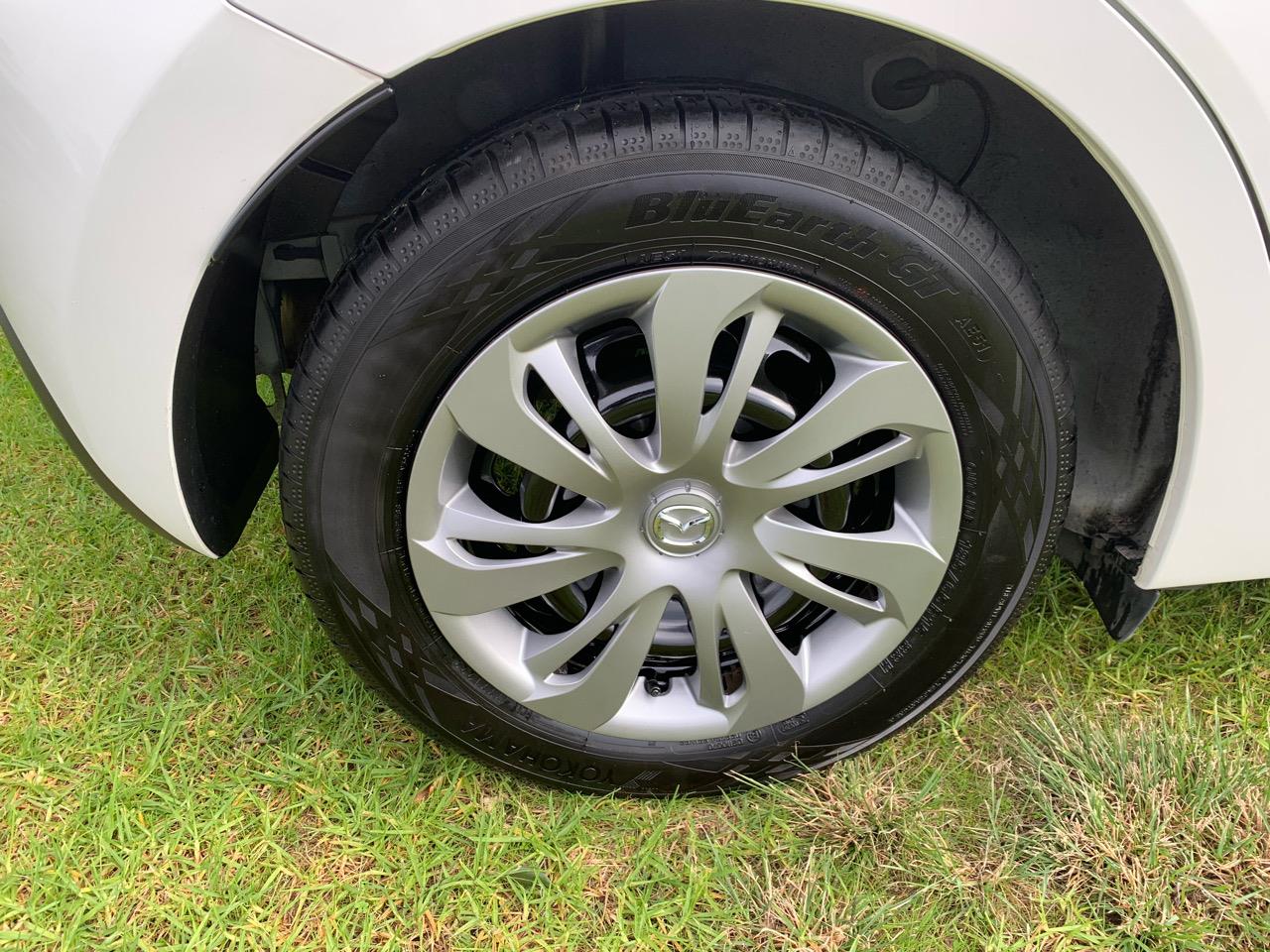 2016 Mazda DEMIO