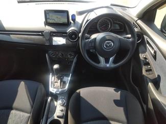 2016 Mazda DEMIO - Thumbnail