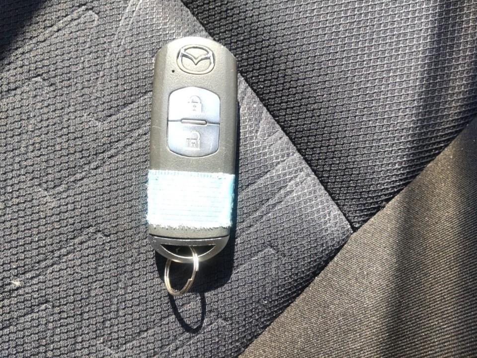2016 Mazda DEMIO