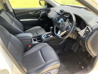 2018 Nissan X-TRAIL - Thumbnail