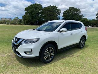2018 Nissan X-TRAIL - Thumbnail