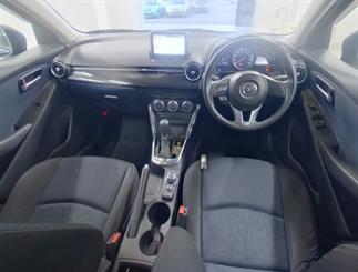 2015 Mazda DEMIO - Thumbnail