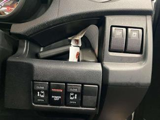 2014 Mazda Premacy - Thumbnail