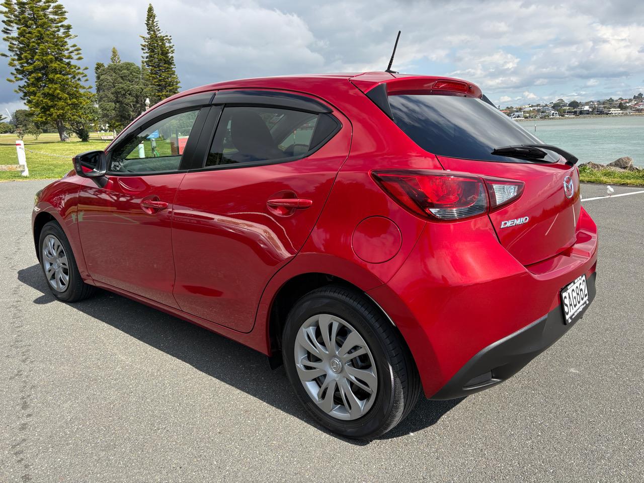 2015 Mazda DEMIO