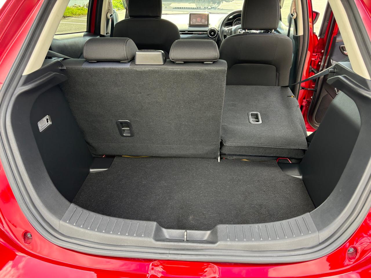 2015 Mazda DEMIO