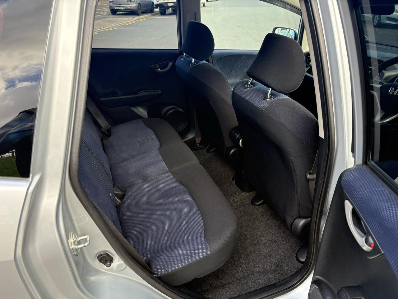 2010 Honda FIT