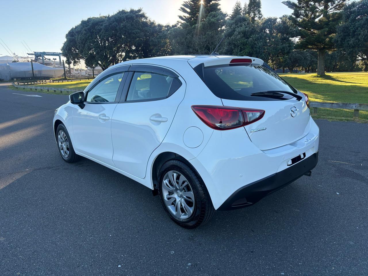 2018 Mazda DEMIO