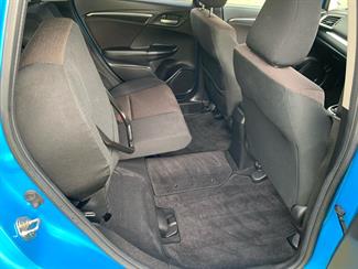 2014 Honda FIT - Thumbnail