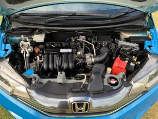 2014 Honda FIT - Thumbnail