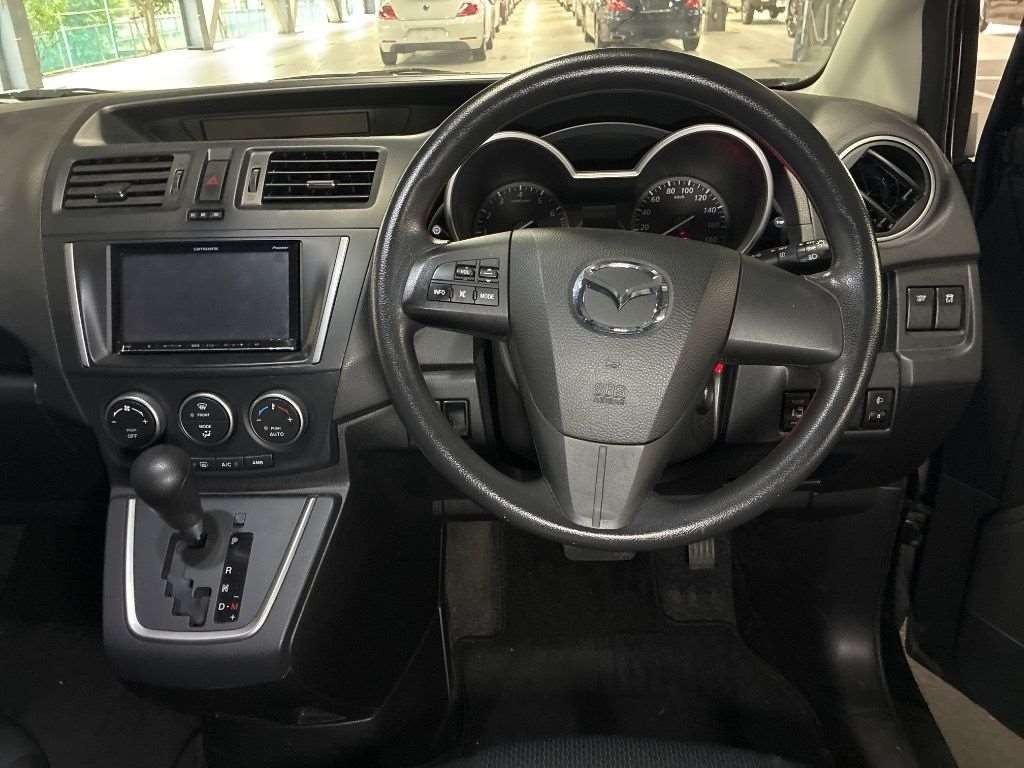 2013 Mazda Premacy
