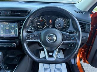 2018 Nissan X-TRAIL - Thumbnail