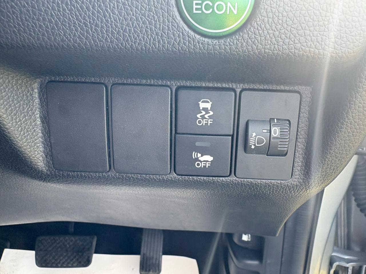 2014 Honda FIT