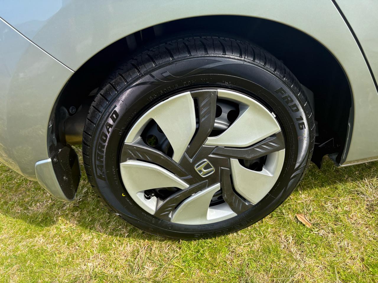 2014 Honda FIT