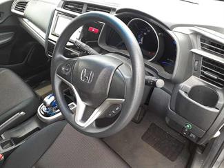 2014 Honda FIT - Thumbnail