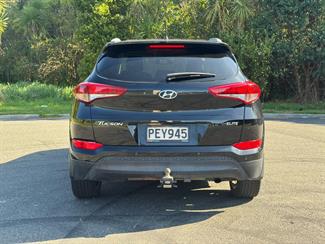 2016 Hyundai Tucson - Thumbnail