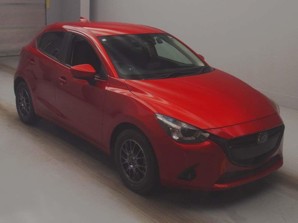 2016 Mazda DEMIO