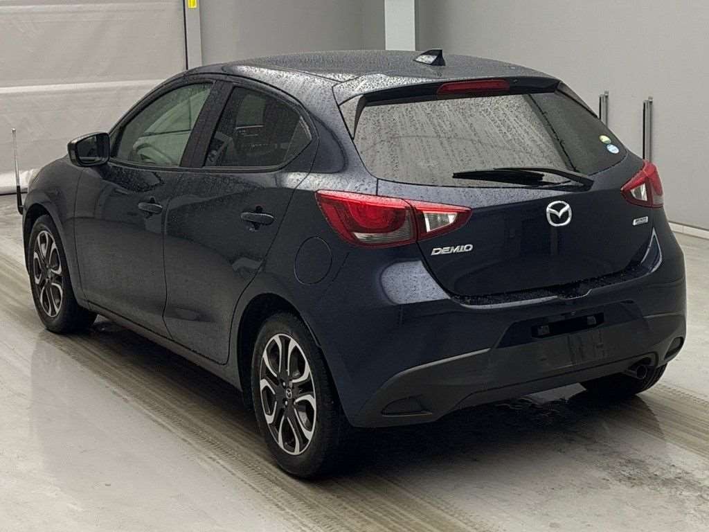 2015 Mazda DEMIO