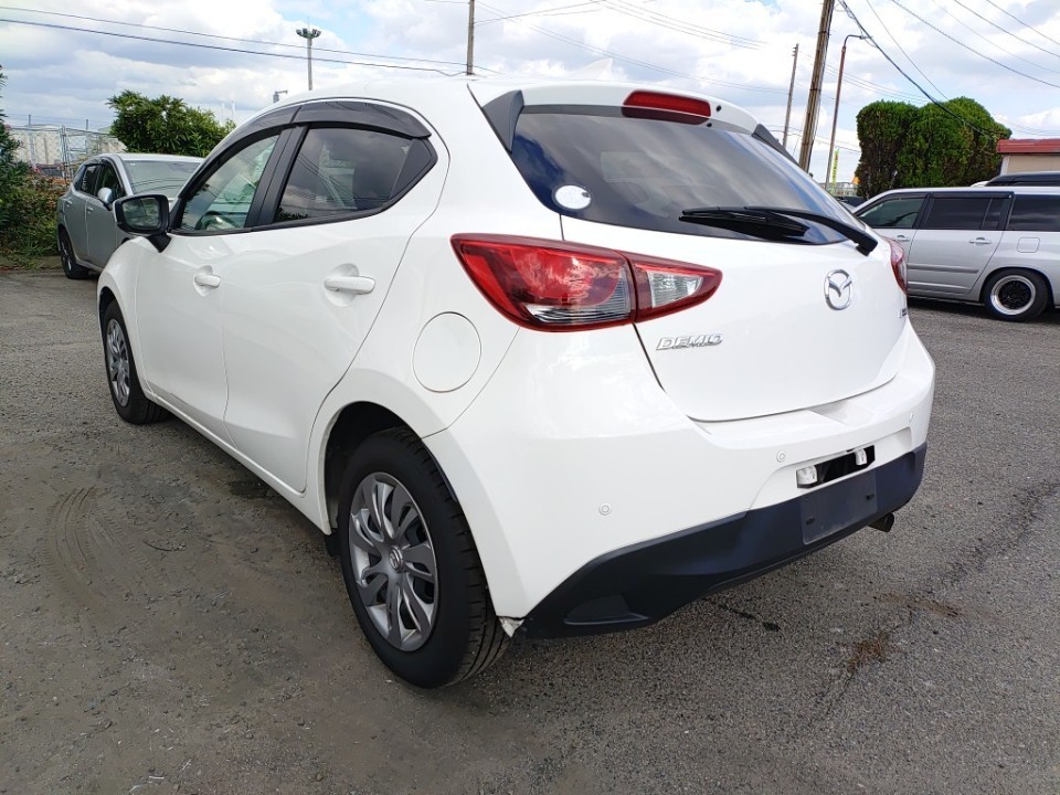 2019 Mazda DEMIO