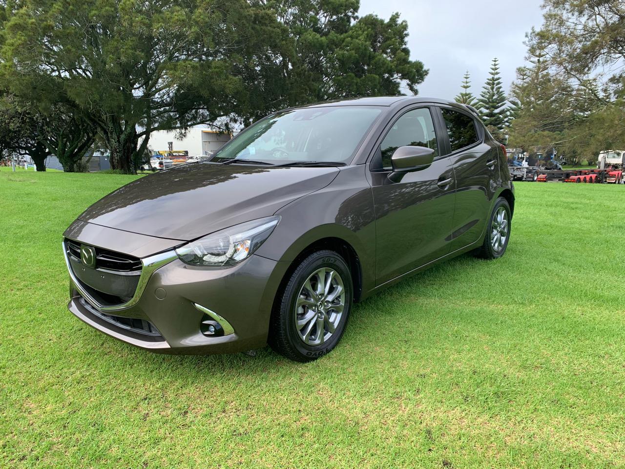 2017 Mazda DEMIO