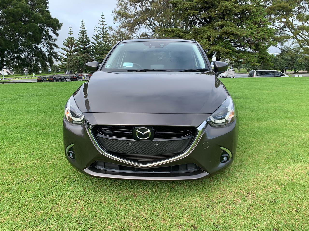2017 Mazda DEMIO