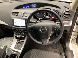 2013 Mazda AXELA - Thumbnail