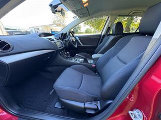 2013 Mazda AXELA - Thumbnail