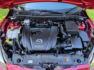 2013 Mazda AXELA - Thumbnail