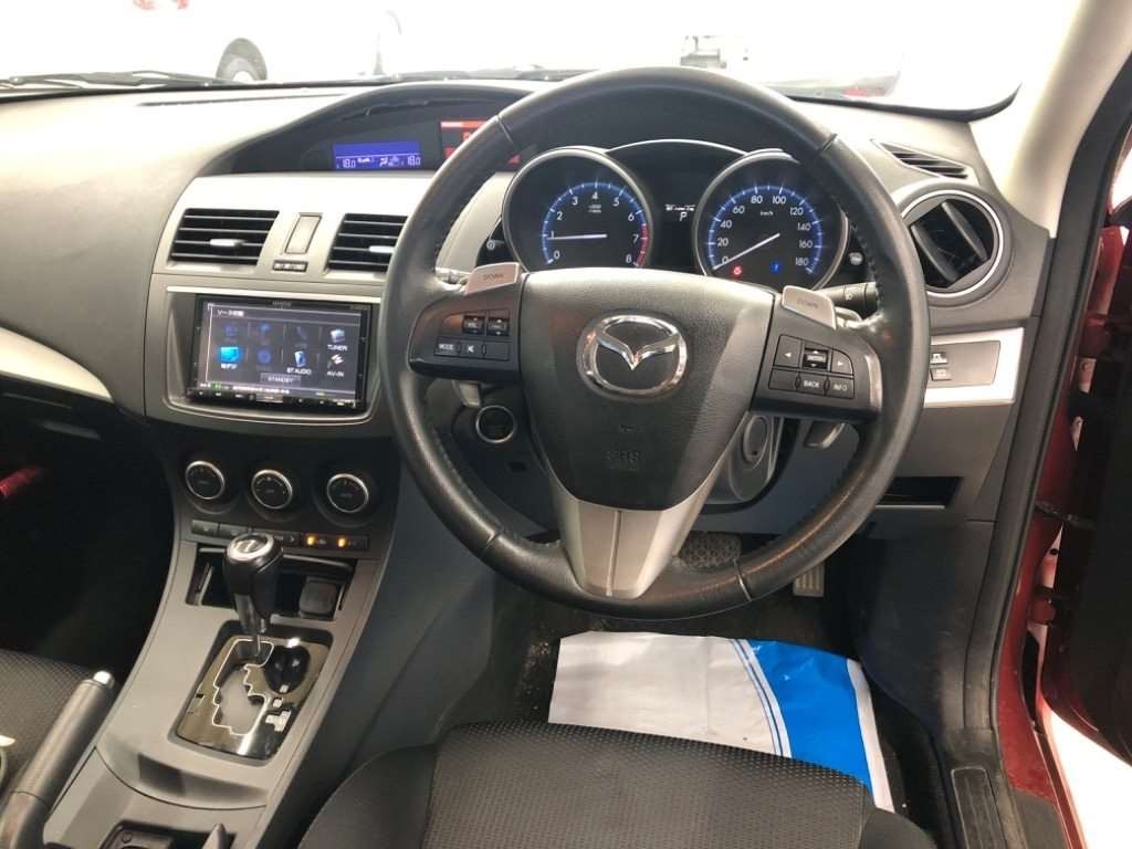 2013 Mazda AXELA SPORTS