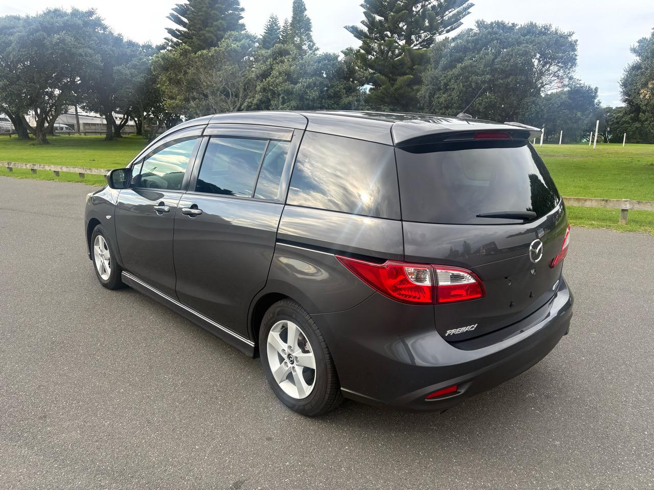 2013 Mazda Premacy