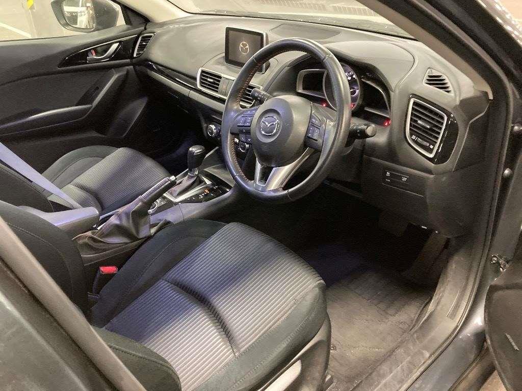 2014 Mazda AXELA