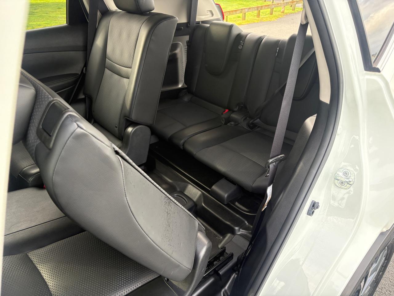2017 Nissan X-TRAIL