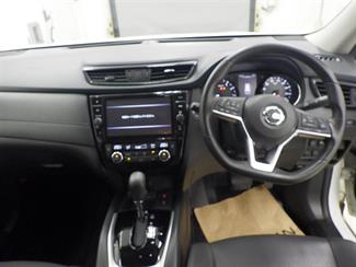 2017 Nissan X-TRAIL - Thumbnail