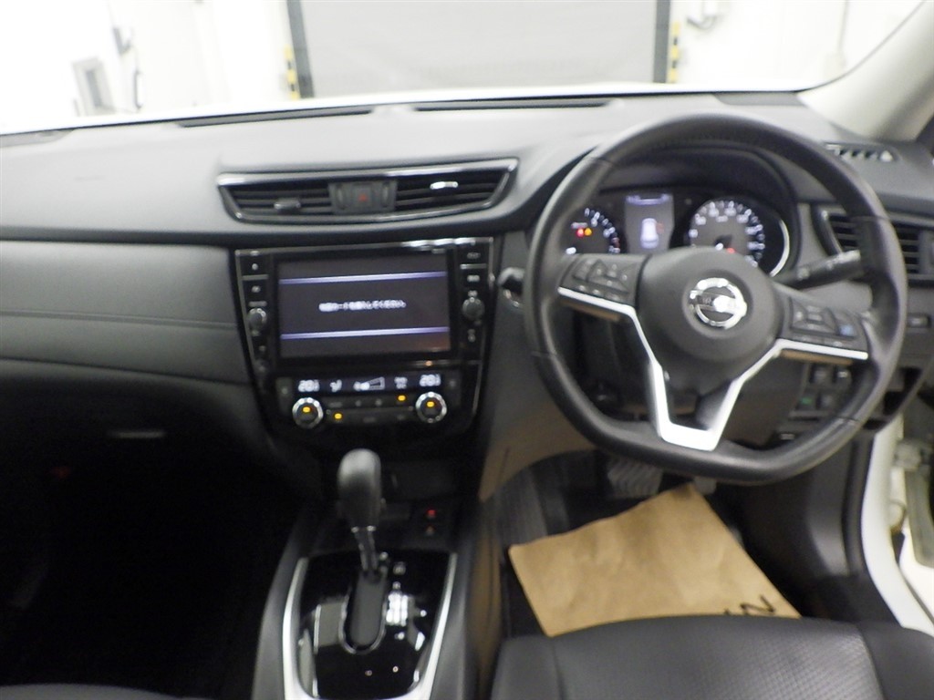 2017 Nissan X-TRAIL