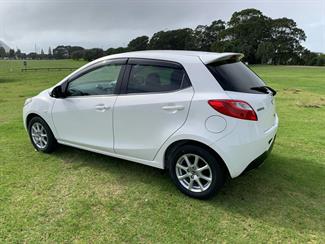 2014 Mazda DEMIO - Thumbnail