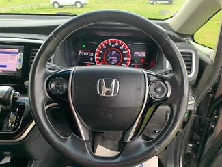 2014 Honda Odyssey - Thumbnail